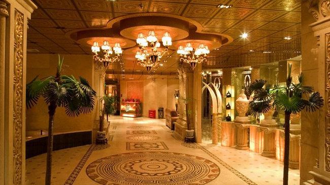 Hotel Golden Dragon Kunming Zewnętrze zdjęcie