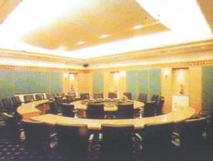 Hotel Golden Dragon Kunming Zewnętrze zdjęcie
